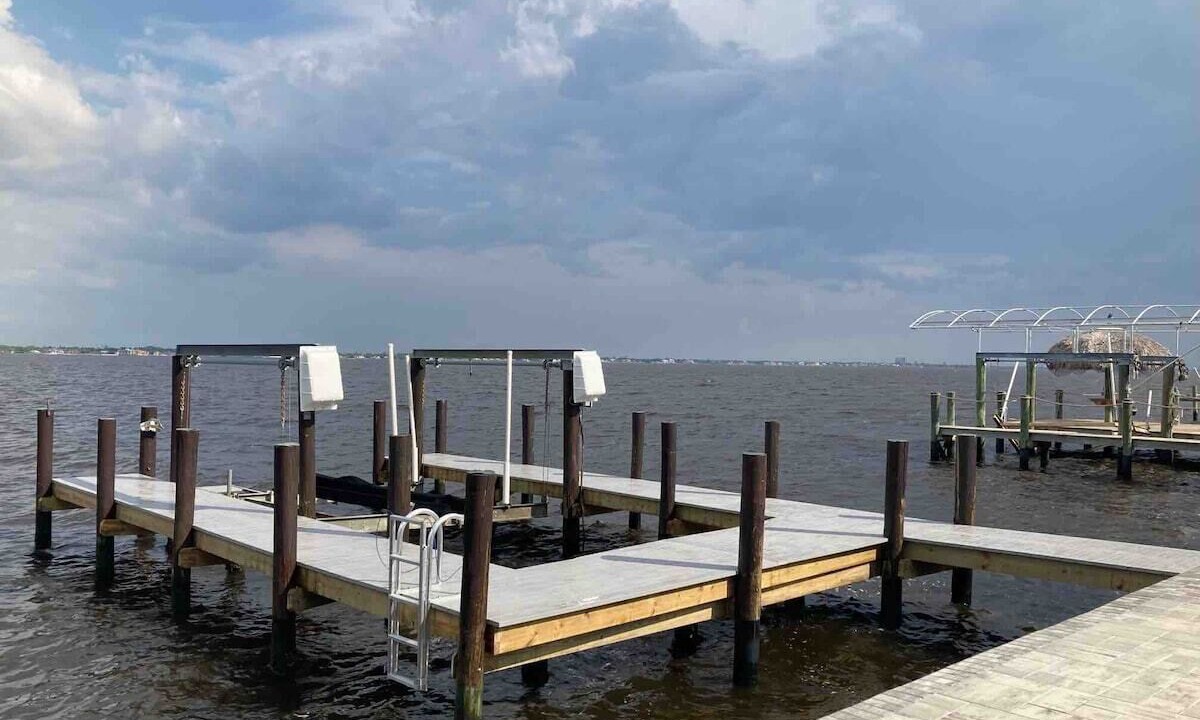 Photo of Others in Caloosahatchee