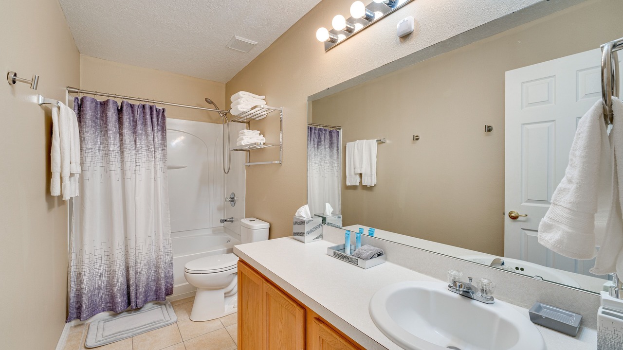 Photo of Bathroom in Legacy Park