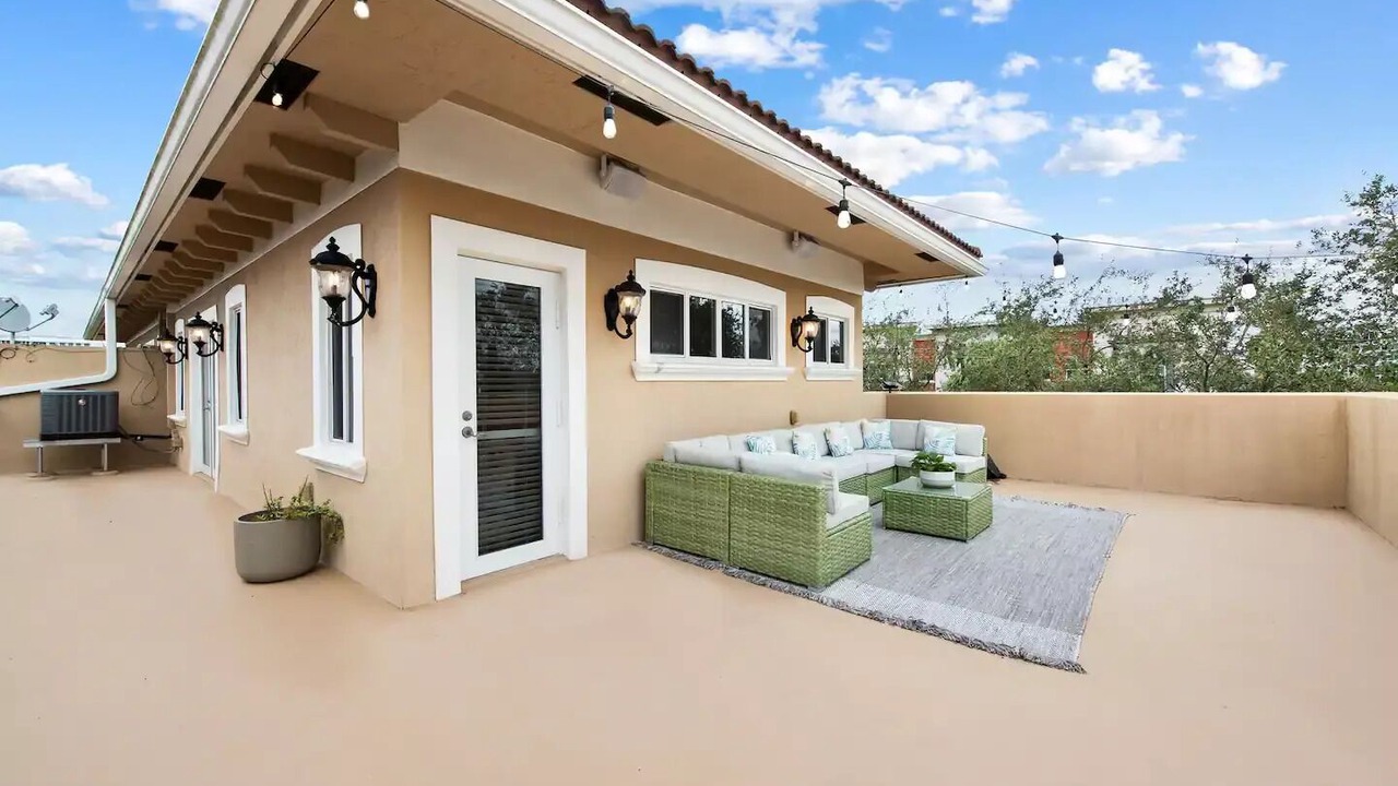Photo of Patio Balcony in Lake Ridge