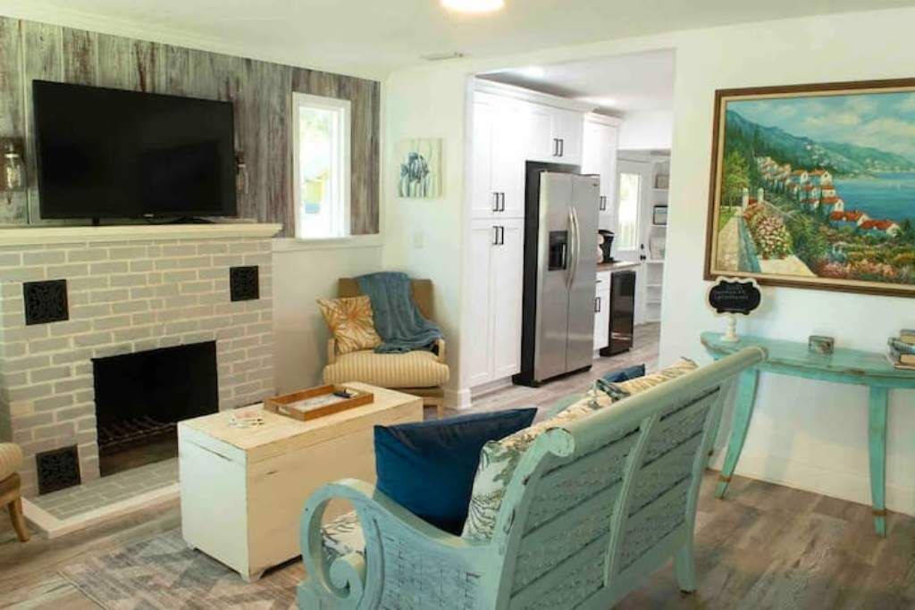 Photo of Livingroom in Interchange Square