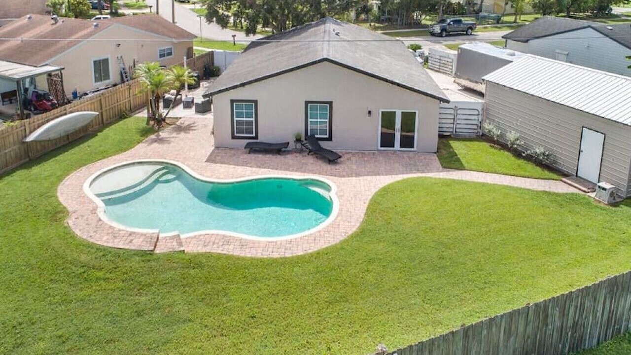Photo of Outdoor in Royal Palm Beach