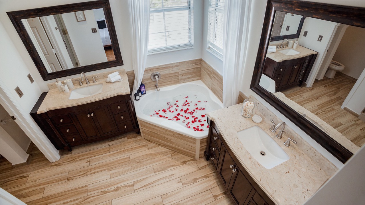 Photo of Bathroom in Ludlam