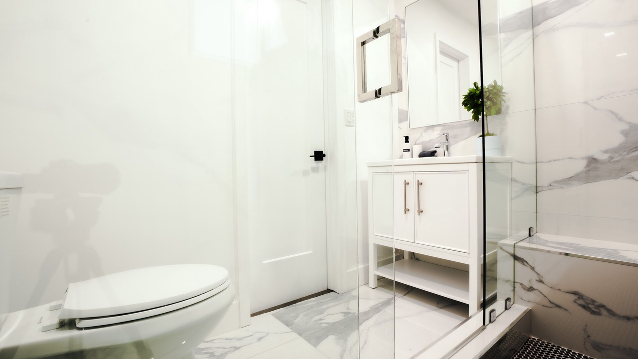 Photo of Bathroom in Ludlam