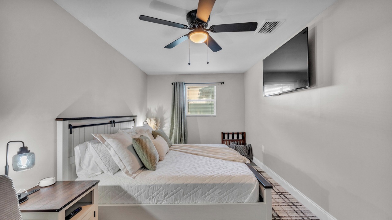Photo of Bedroom in Winter Haven
