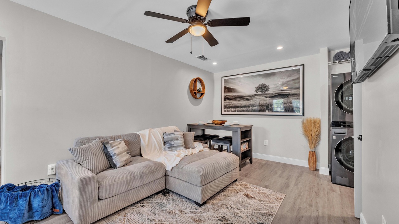 Photo of Livingroom in Winter Haven