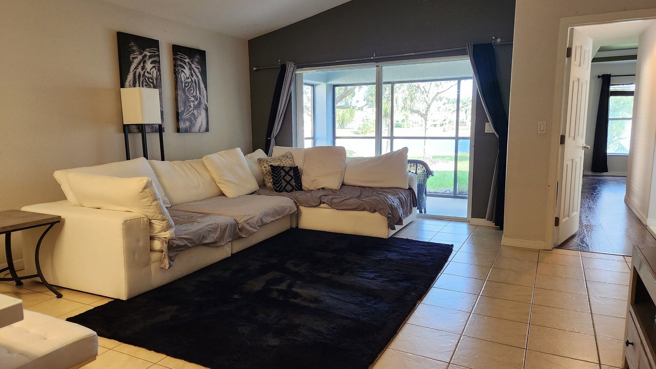 Photo of Livingroom in Cascades