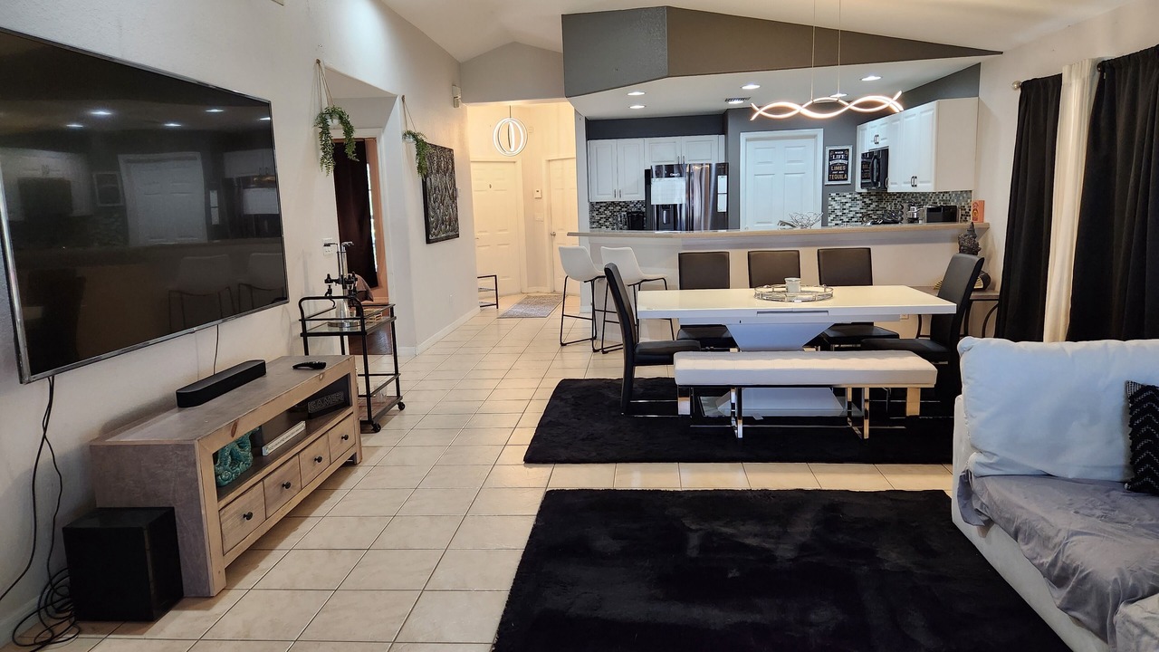 Photo of Livingroom in Cascades