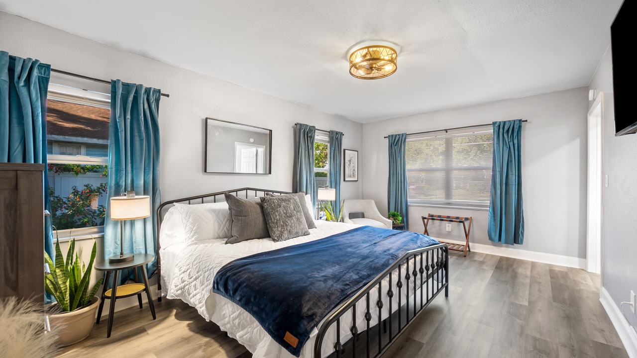 Photo of Bedroom in Winter Haven