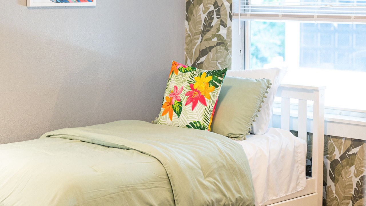 Photo of Bedroom in Winter Haven