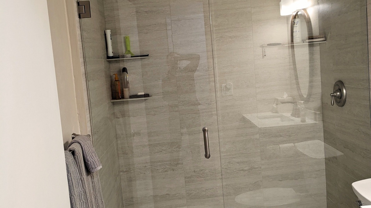 Photo of Bathroom in Imperial Golf Estates