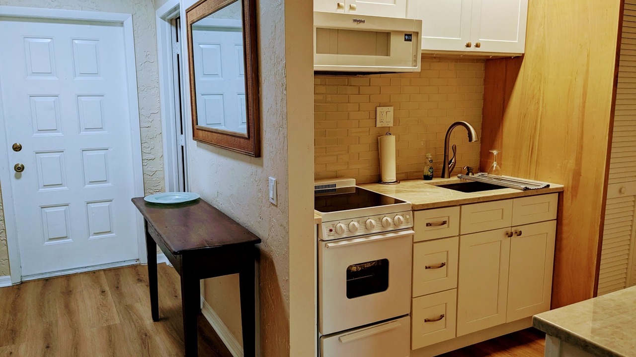 Photo of Kitchen in Imperial Golf Estates