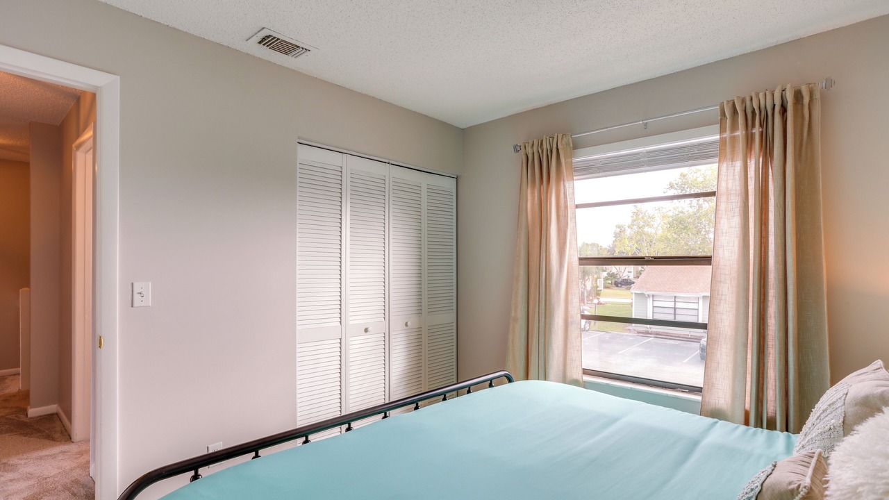 Photo of Bedroom in Jupiter Village