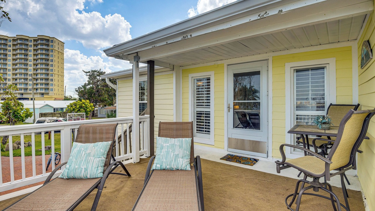 Photo of Patio Balcony in South Daytona