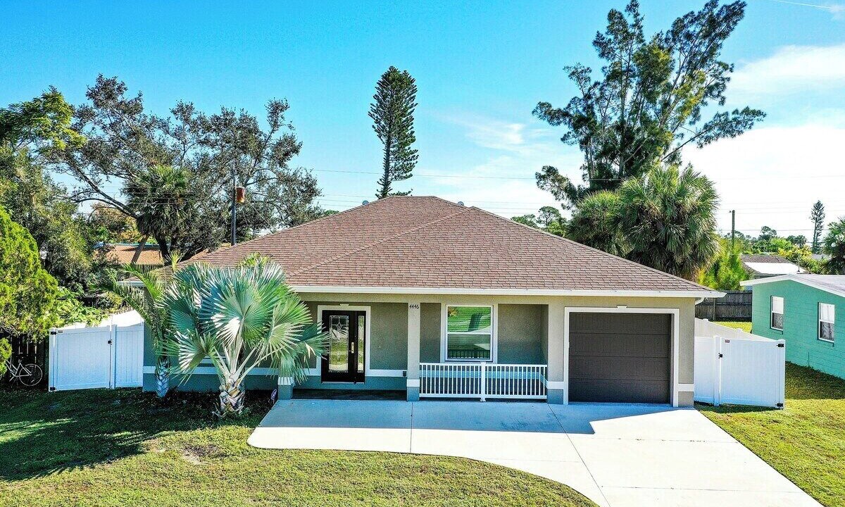Photo of Outdoor in North Port