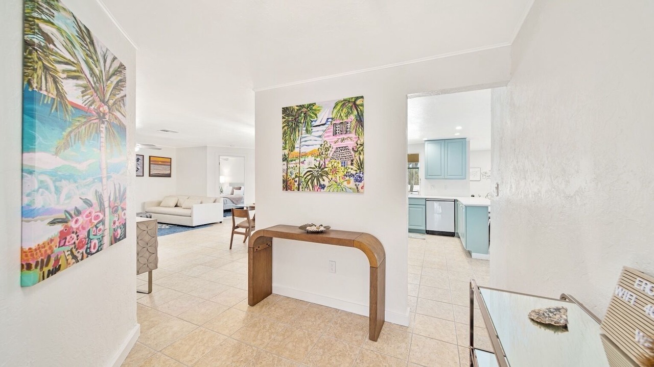 Photo of Livingroom in East Rocks