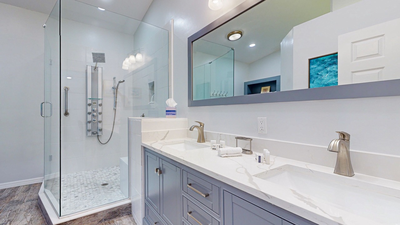 Photo of Bathroom in Willoughby Acres