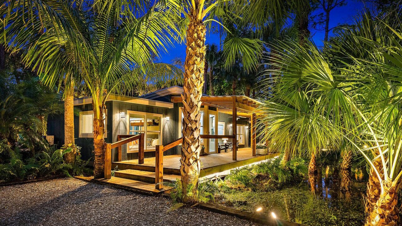 Photo of Outdoor in Jupiter Farms