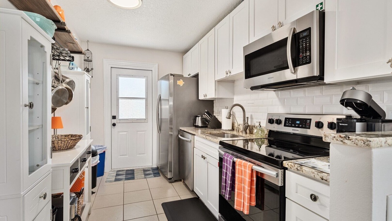 Photo of Kitchen in Melbourne Beach