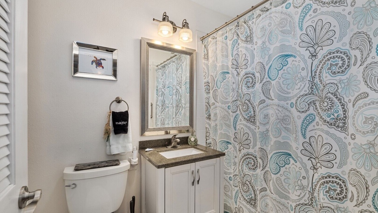 Photo of Bathroom in Melbourne Beach