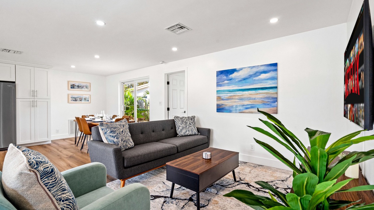 Photo of Livingroom in Deerfield Beach