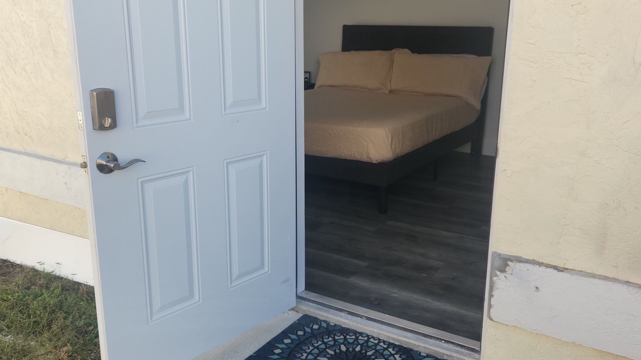 Photo of Outdoor in Greenview Shores