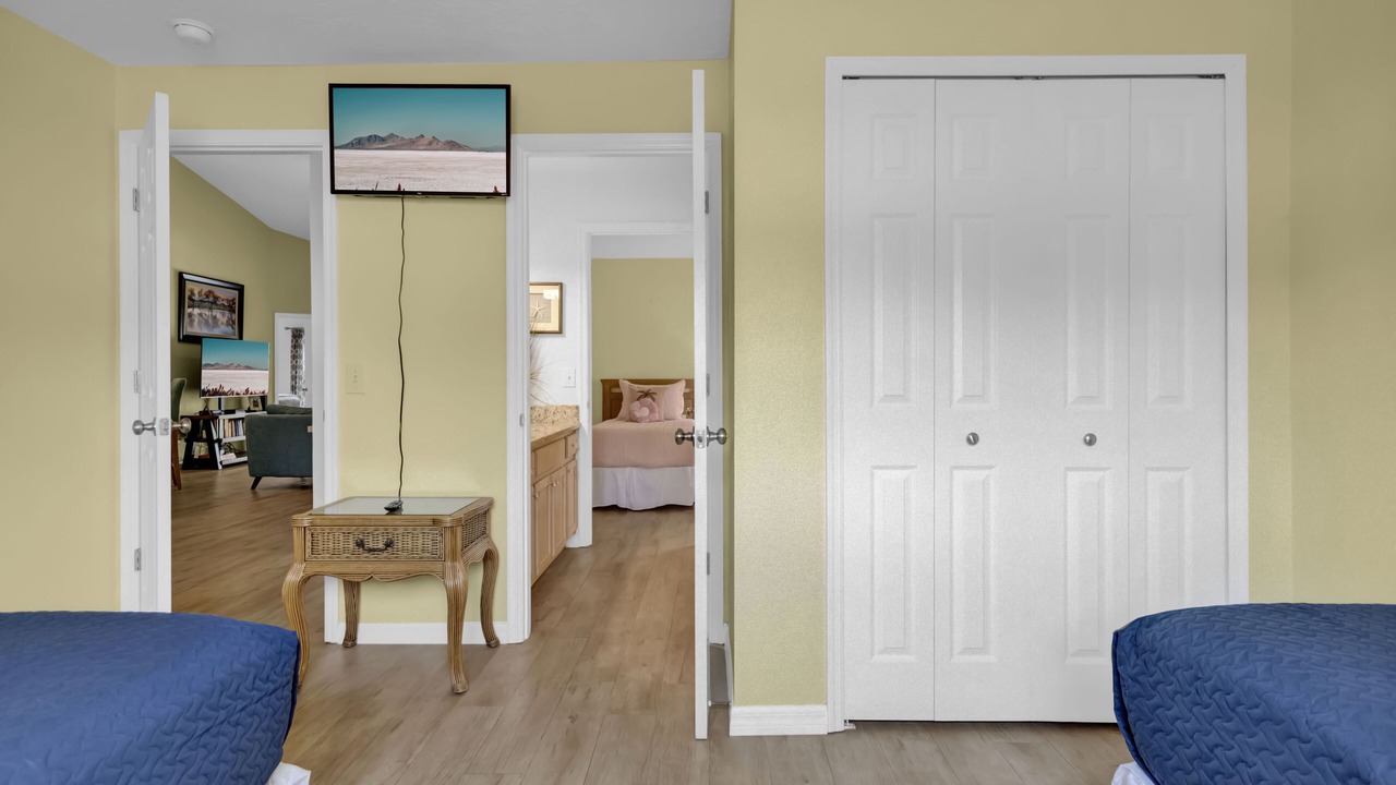 Photo of Bedroom in Woodridge