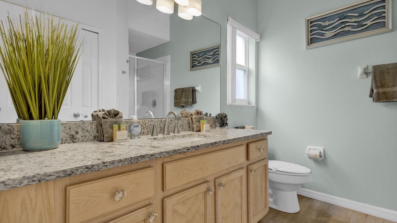 Photo of Bathroom in Woodridge