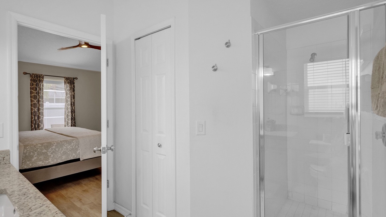 Photo of Bathroom in Woodridge