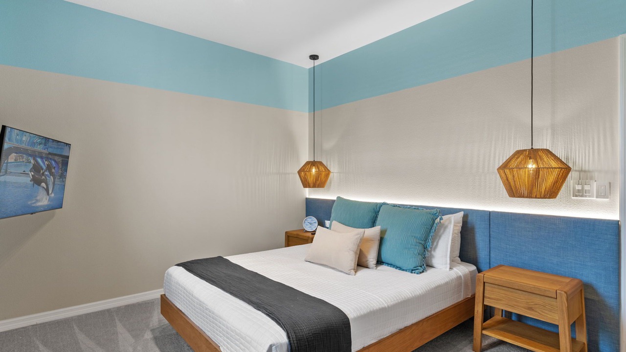 Photo of Bedroom in Tuscan Hills