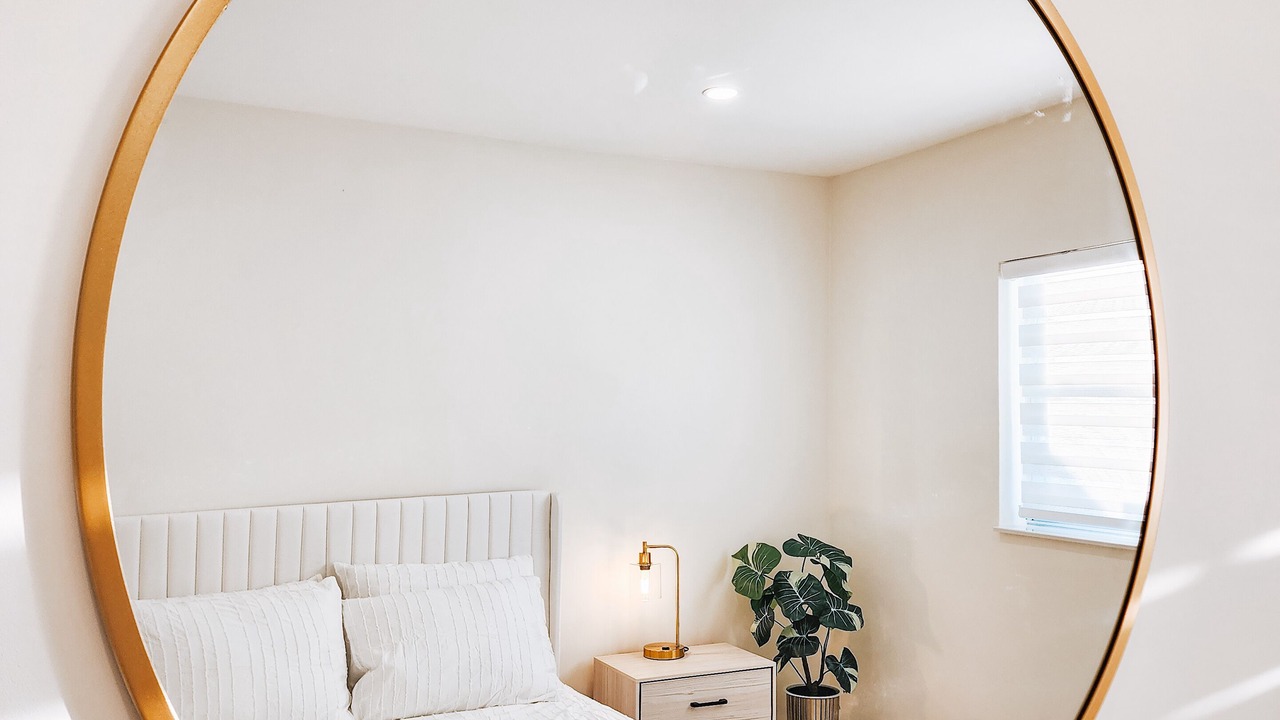 Photo of Bedroom in Dania Beach
