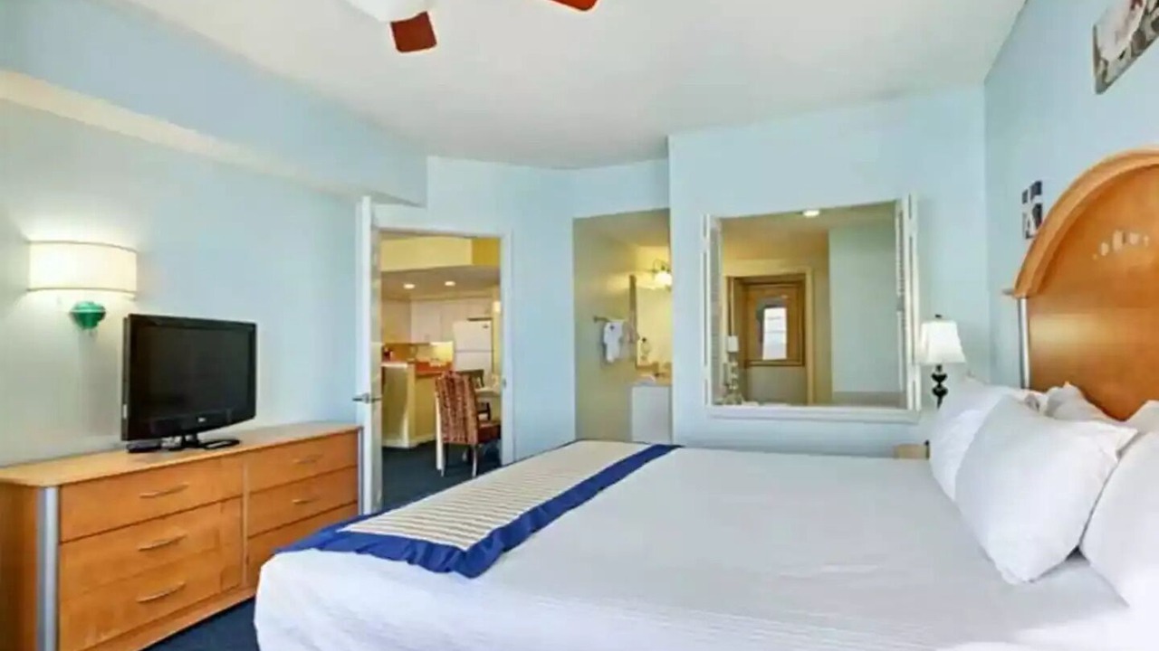 Photo of Bedroom in Seabreeze Historic District