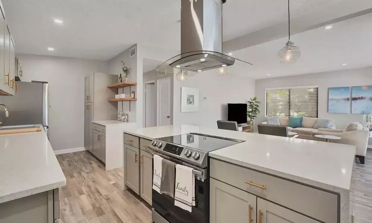 Photo of Kitchen in Bayshore Gardens