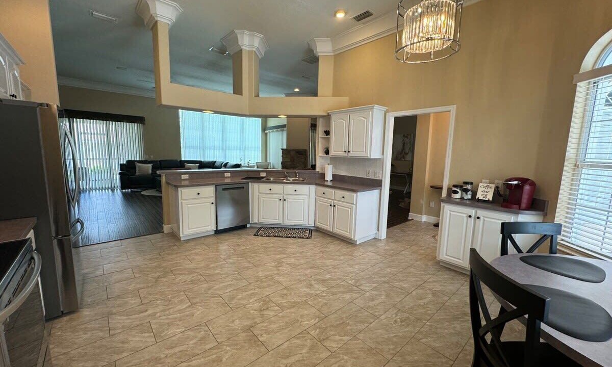 Photo of Kitchen in Candler
