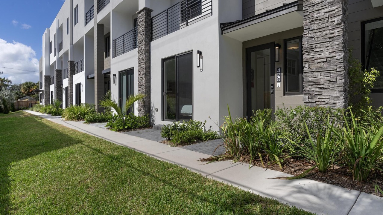 Photo of Outdoor in Poinciana Park