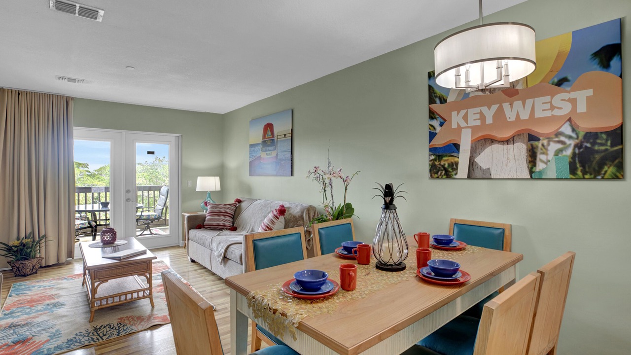 Photo of Livingroom in Key West
