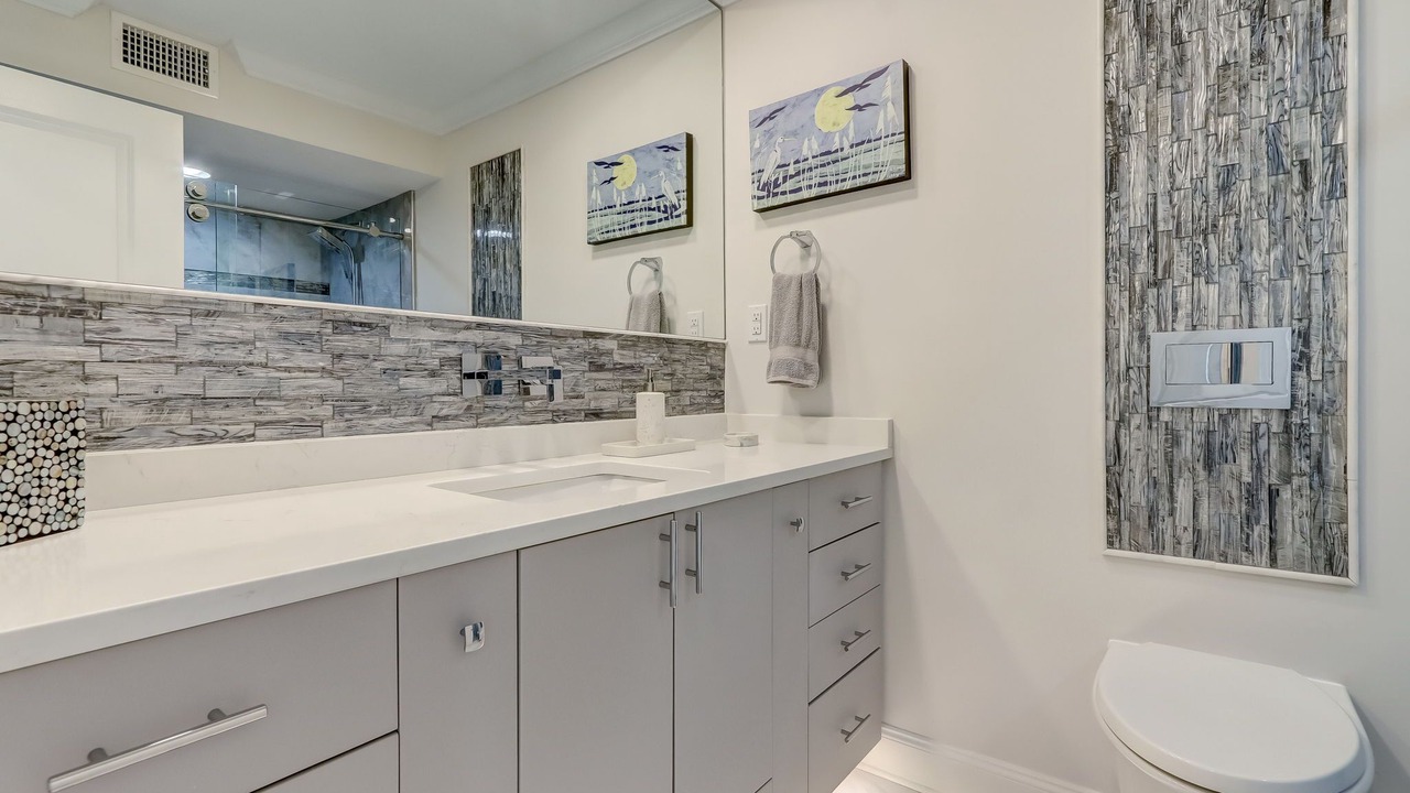 Photo of Bathroom in Amelia City