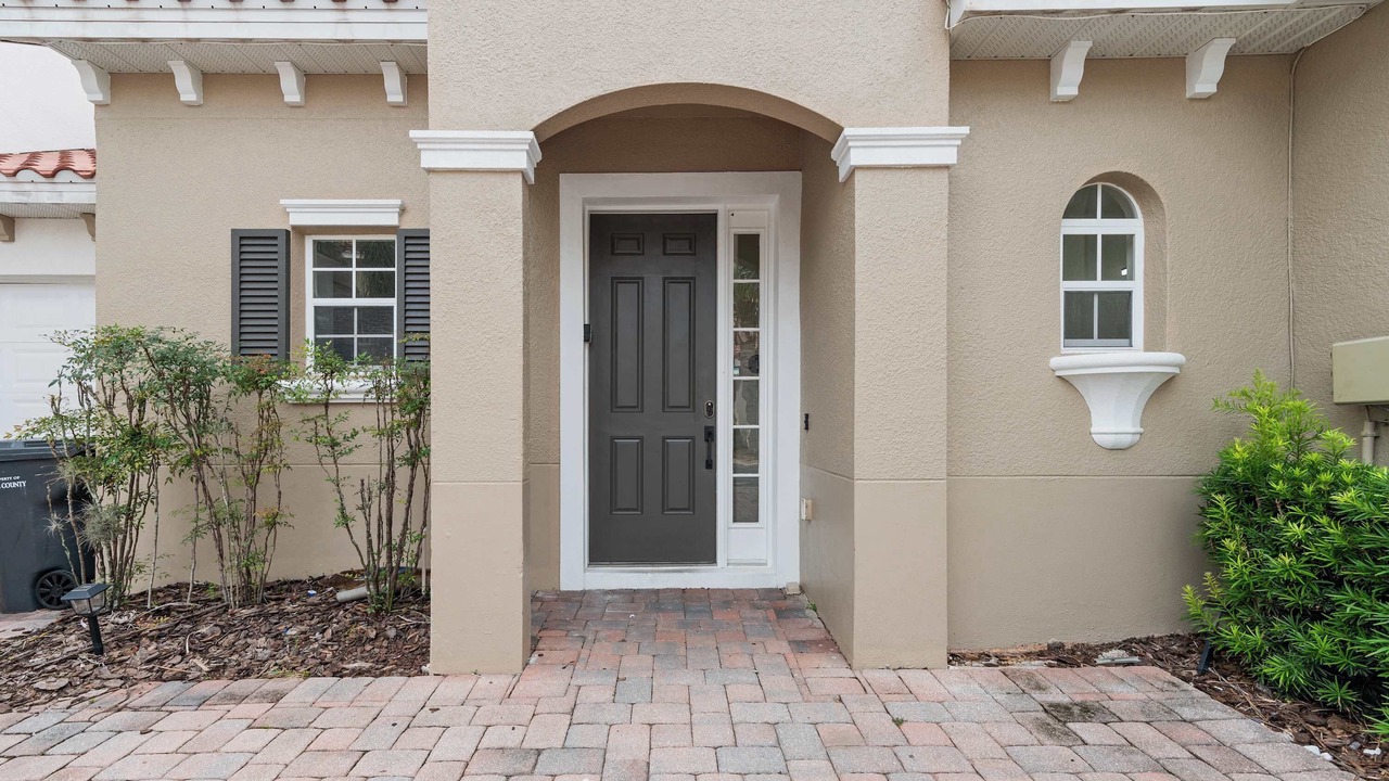 Photo of Outdoor in Lake Davenport Estates