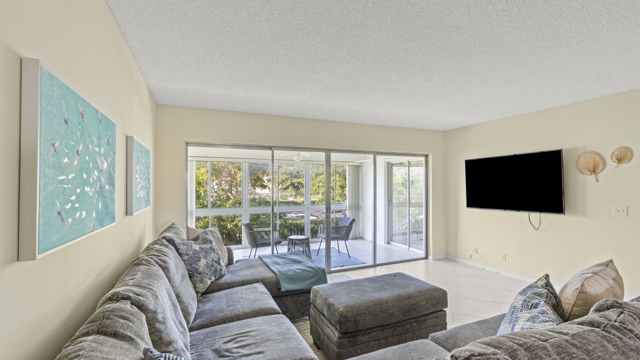 Photo of Others in Palm Beach Shores