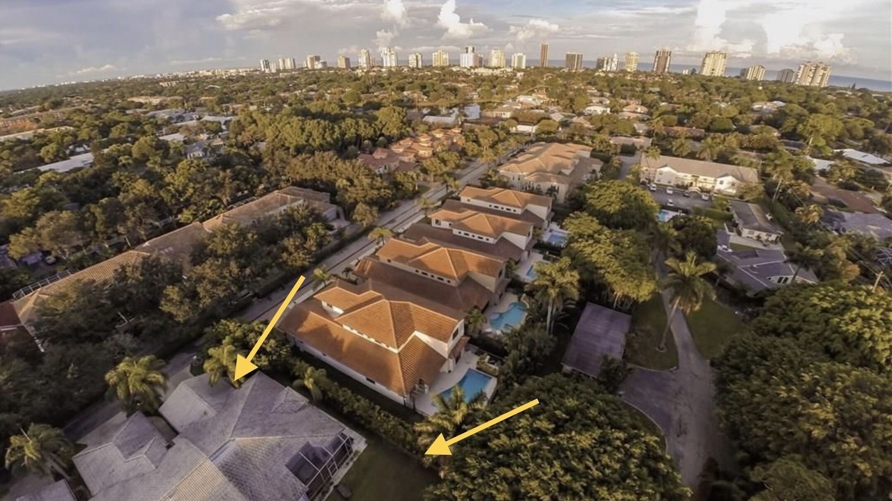 Photo of Outdoor in Park Shore
