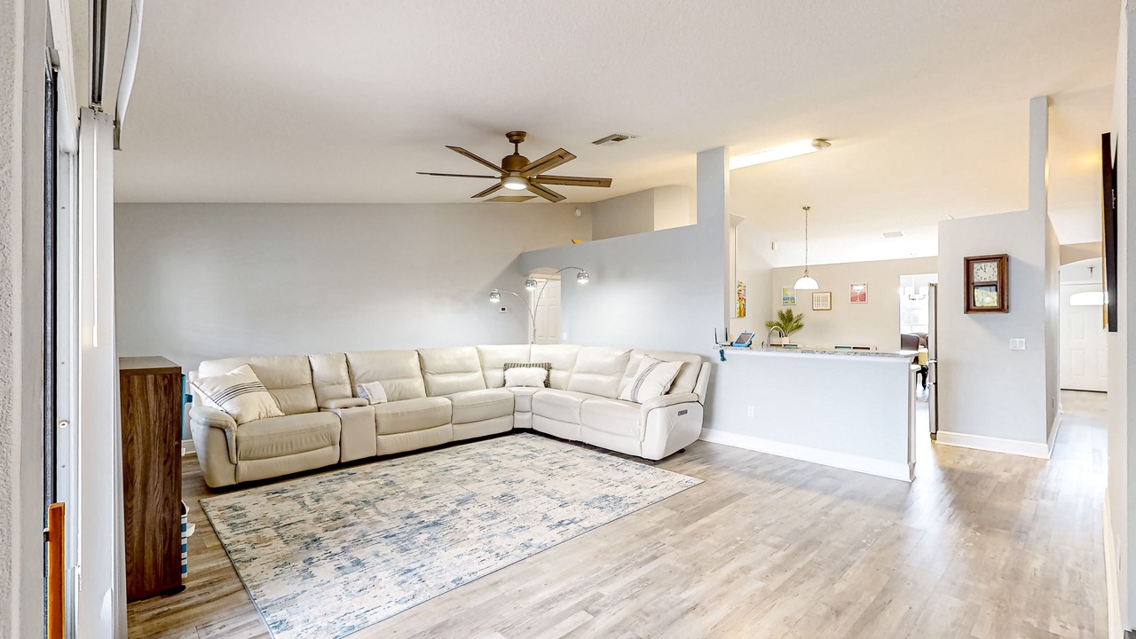 Photo of Livingroom in Summerfield