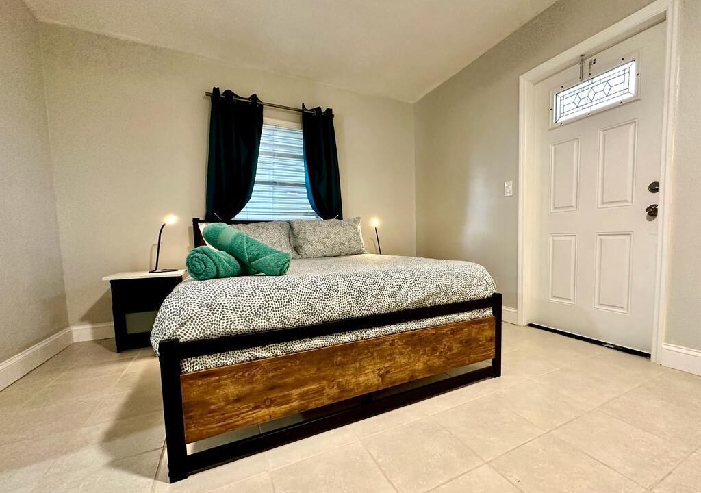 Photo of Bedroom in Edgewood