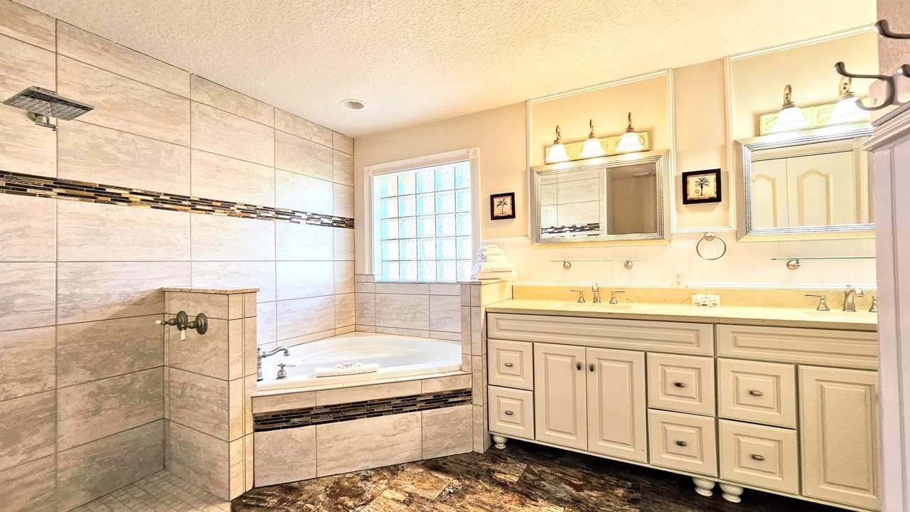 Photo of Bathroom in Marineland Acres