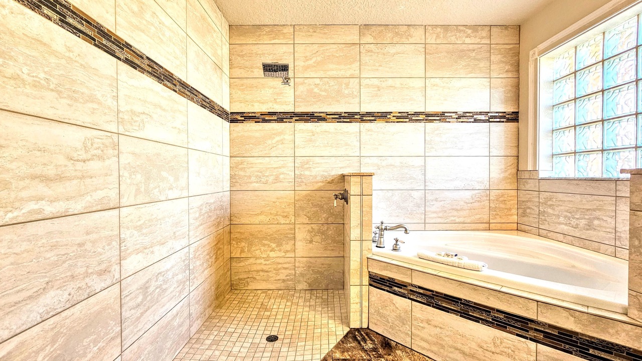 Photo of Bathroom in Marineland Acres