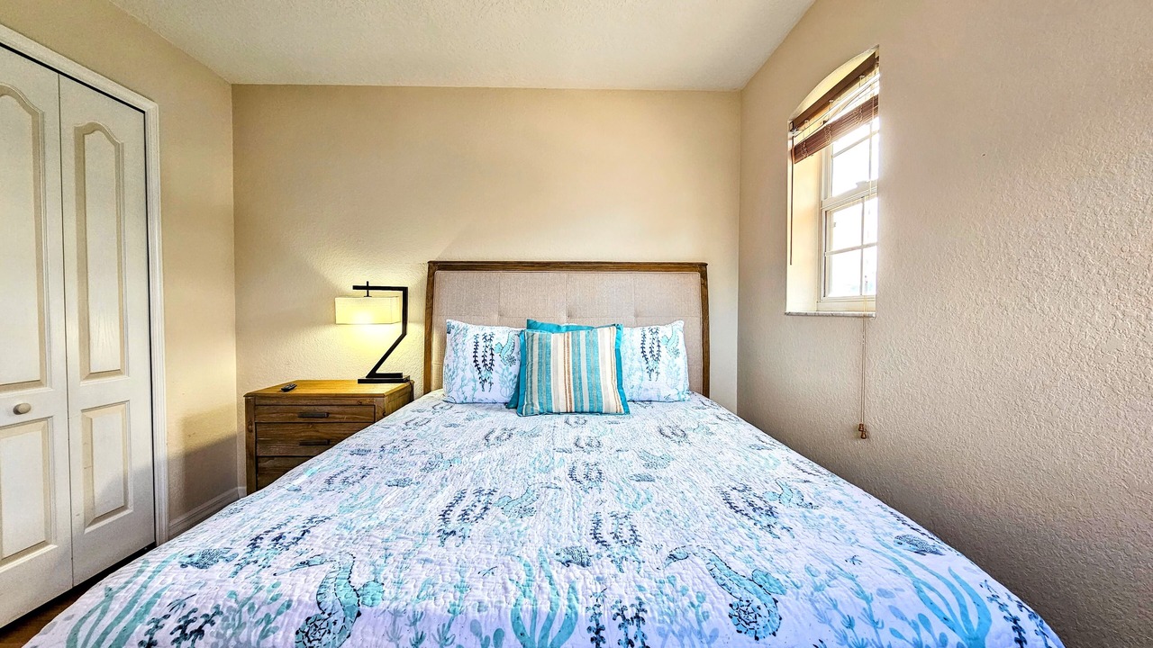 Photo of Bedroom in Marineland Acres
