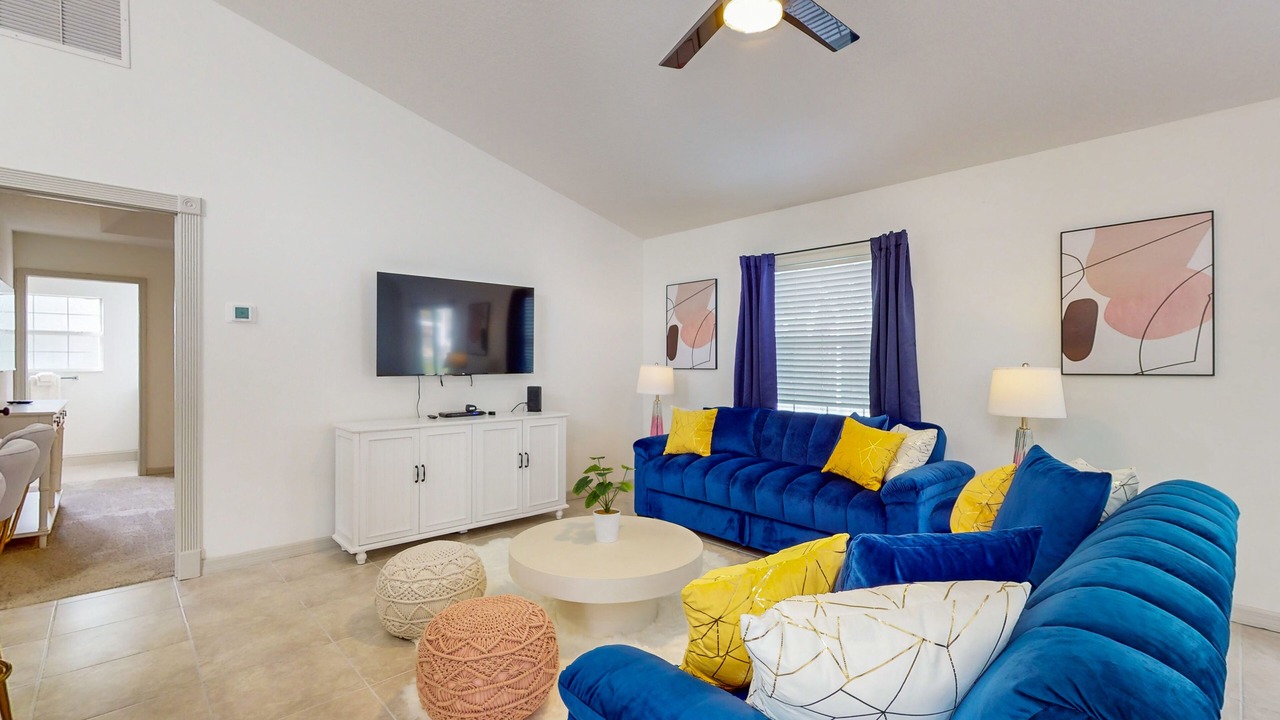 Photo of Livingroom in Indian Trails