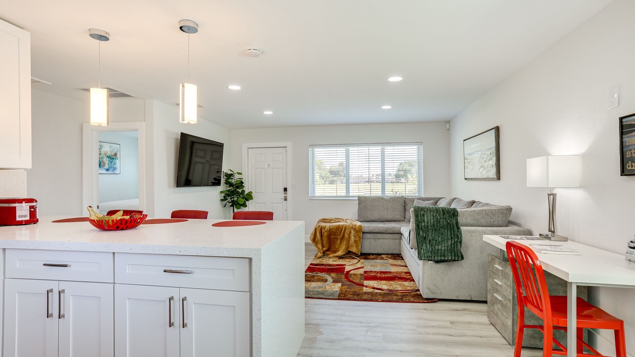 Photo of Livingroom in Riviera Beach