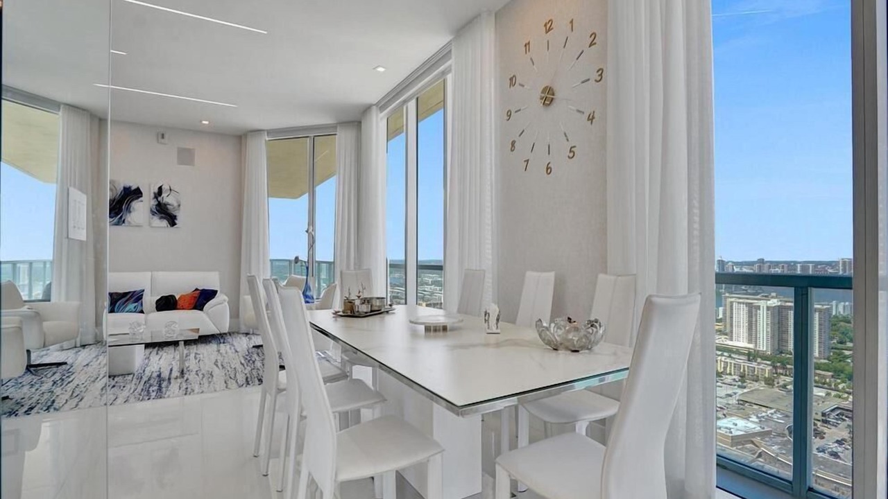 Photo of Others in Sunny Isles Beach