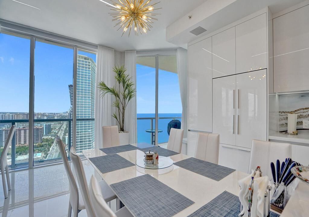 Photo of Others in Sunny Isles Beach