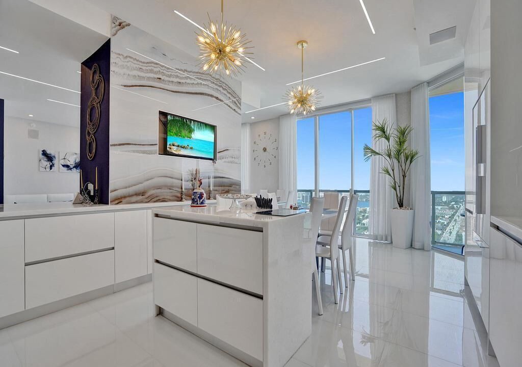 Photo of Others in Sunny Isles Beach