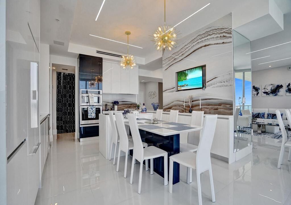 Photo of Others in Sunny Isles Beach